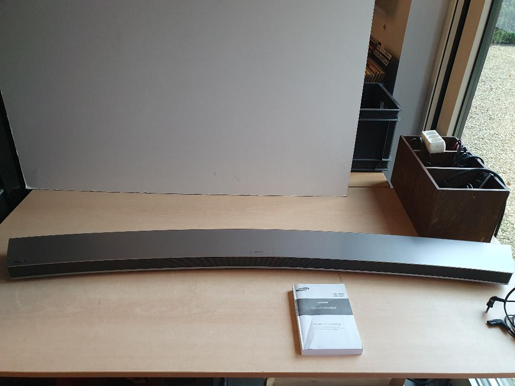 Curved Soundbar Samsung HW-J8500 + Subwoofer HW-J8501, Audio, Tv en Foto, Soundbars, Ophalen