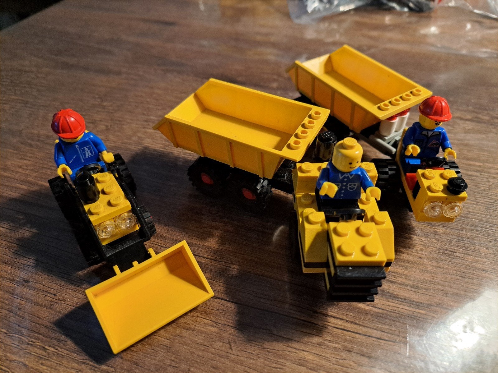 3x Vintage Jaren '80 Lego Voertuigen met Figuren, Compleet, Lego, Ophalen of Verzenden, Complete set
