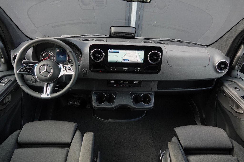 Mercedes-Benz Sprinter 4x4 319Cdi 190Pk 9G-tronic | L2H1 | D, Automaat, Stof, Gebruikt, Zwart