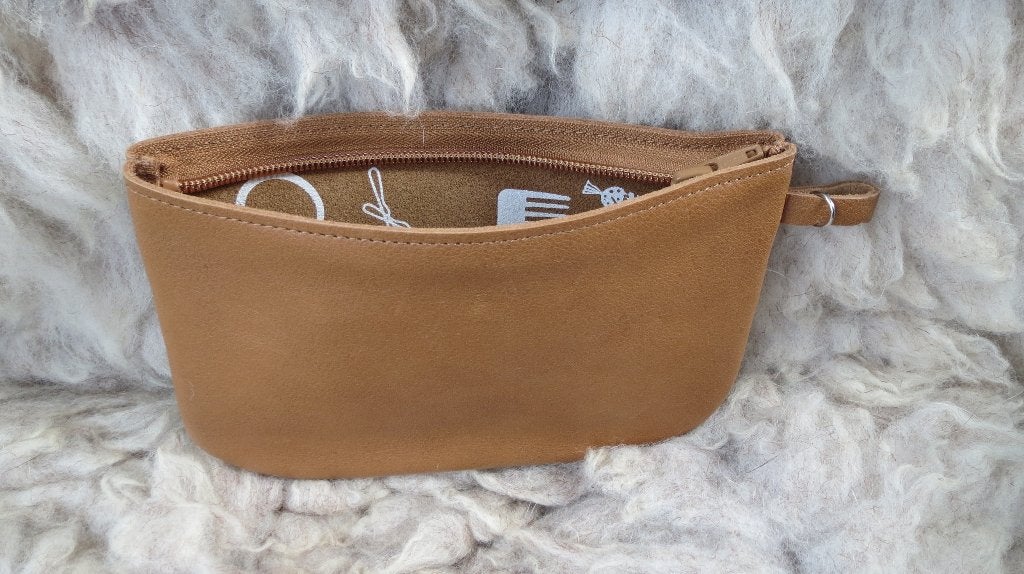 Keecie, Dream On, Moss used look, leren etui, clutch, Overige merken, Bruin, Verzenden, Zo goed als nieuw