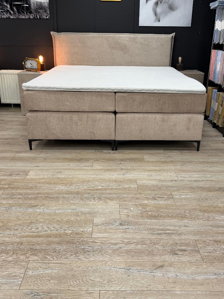 VERBOUWWINGS OPRUIMING = DE LAAGSTE PRIJZEN VAN NL!! OP=OP!!, Ophalen, 180 cm, 200 cm, Nieuw