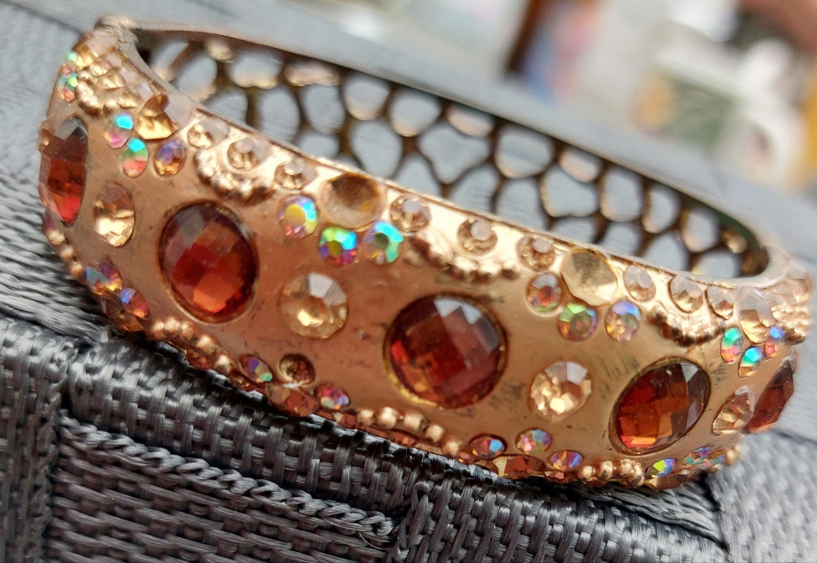 Gouden Armband met Edelstenen en Kristallen, Overige materialen, Gebruikt, Met edelsteen, Ophalen of Verzenden