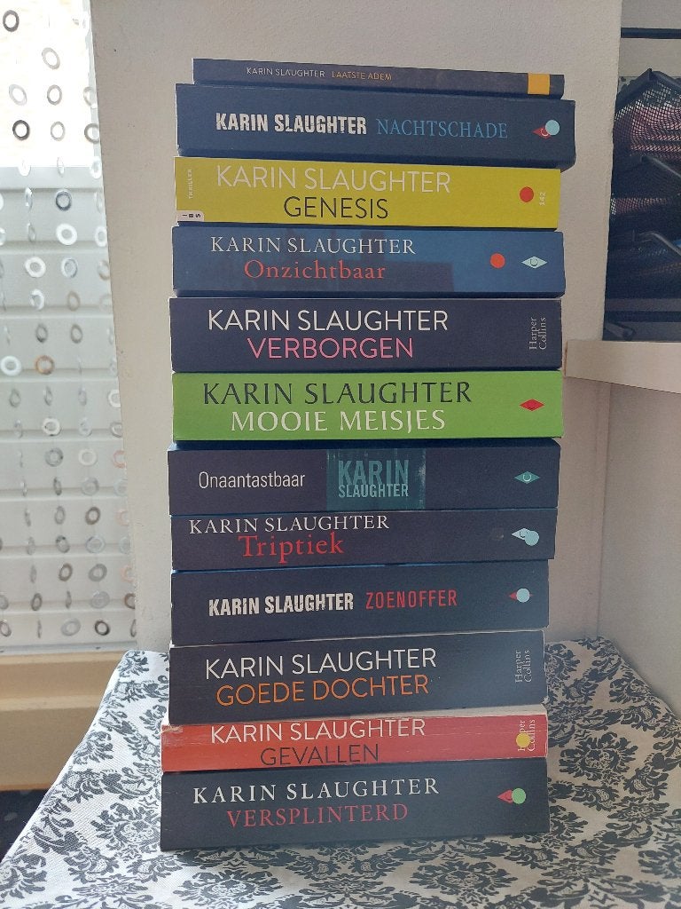 Karin Slaughter - 12 boeken, Boeken, Ophalen of Verzenden, Gelezen, Karin Slaughter