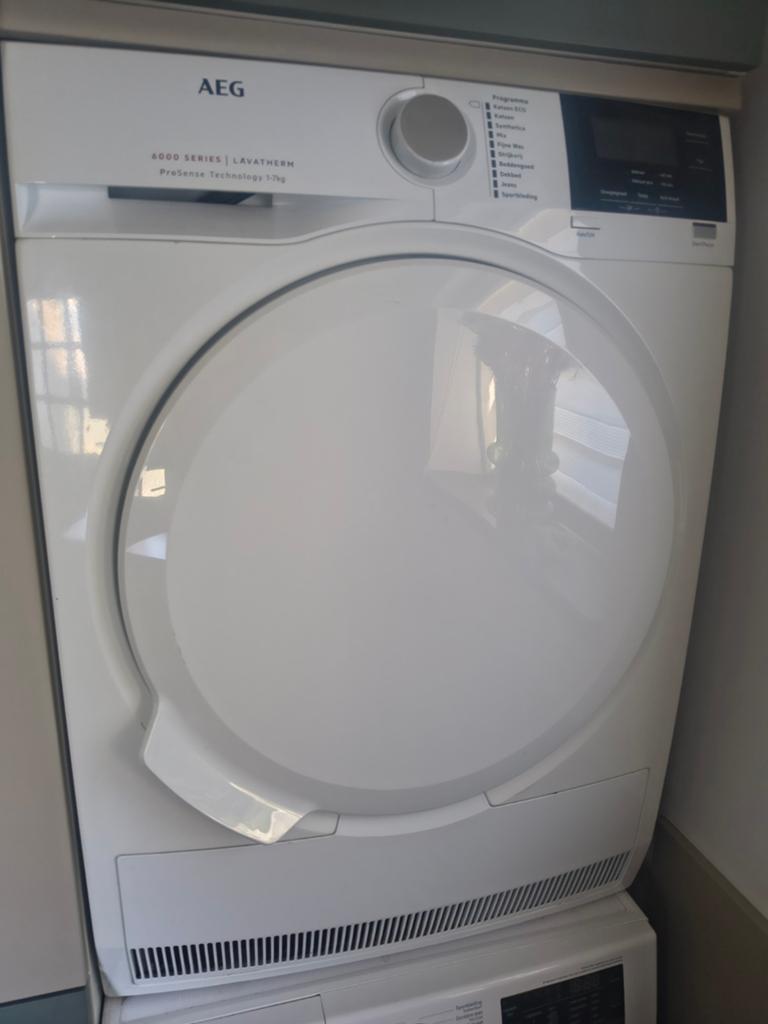 Aeg wasdroger, Witgoed en Apparatuur, Wasdrogers, Gebruikt, Luchtafvoer, 6 tot 8 kg, 85 tot 90 cm, Ophalen