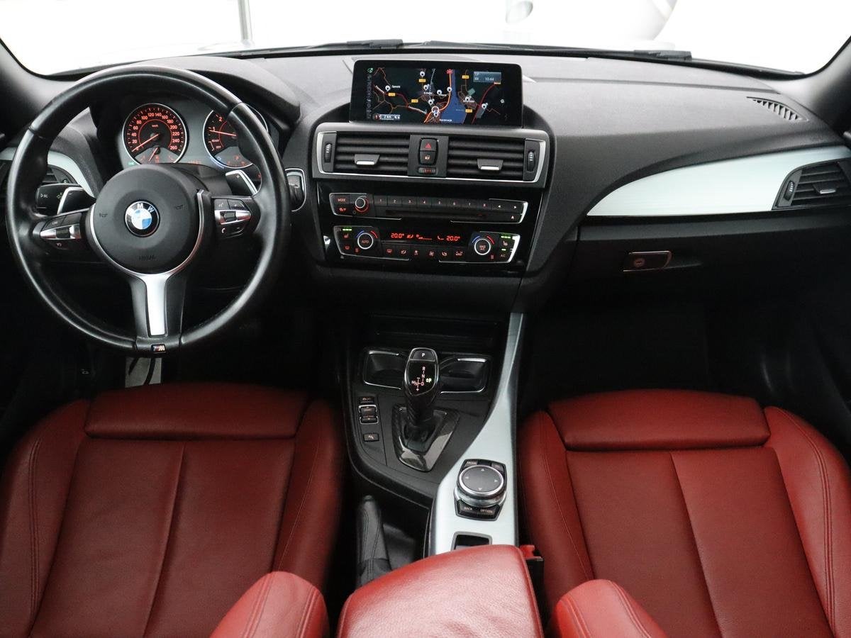 BMW 2-serie Cabrio 220i | M-sport | Leder | Stoelverwarming, Auto's, Automaat, Gebruikt, Euro 6, 4 cilinders