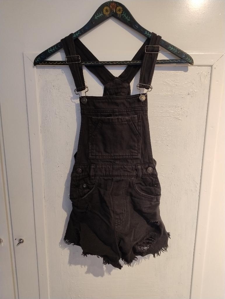 korte overal, Kleding | Dames, Jumpsuits, Zwart, Ophalen of Verzenden, Zo goed als nieuw, Pull & Bear