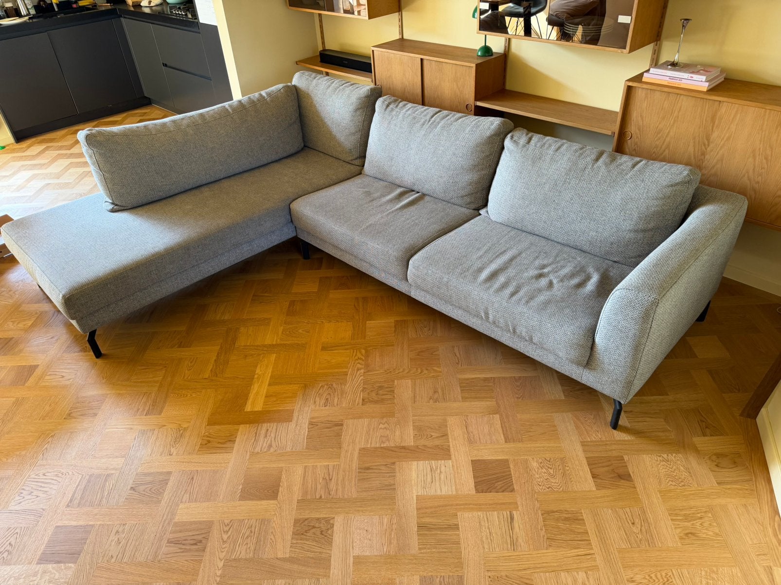 Moderne hoekbank grijs (2.90x2.10)
