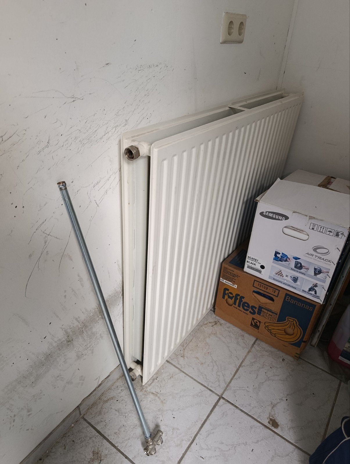 Radiator 104x90 cm, Ophalen, 60 tot 150 cm, Radiator, 30 tot 80 cm