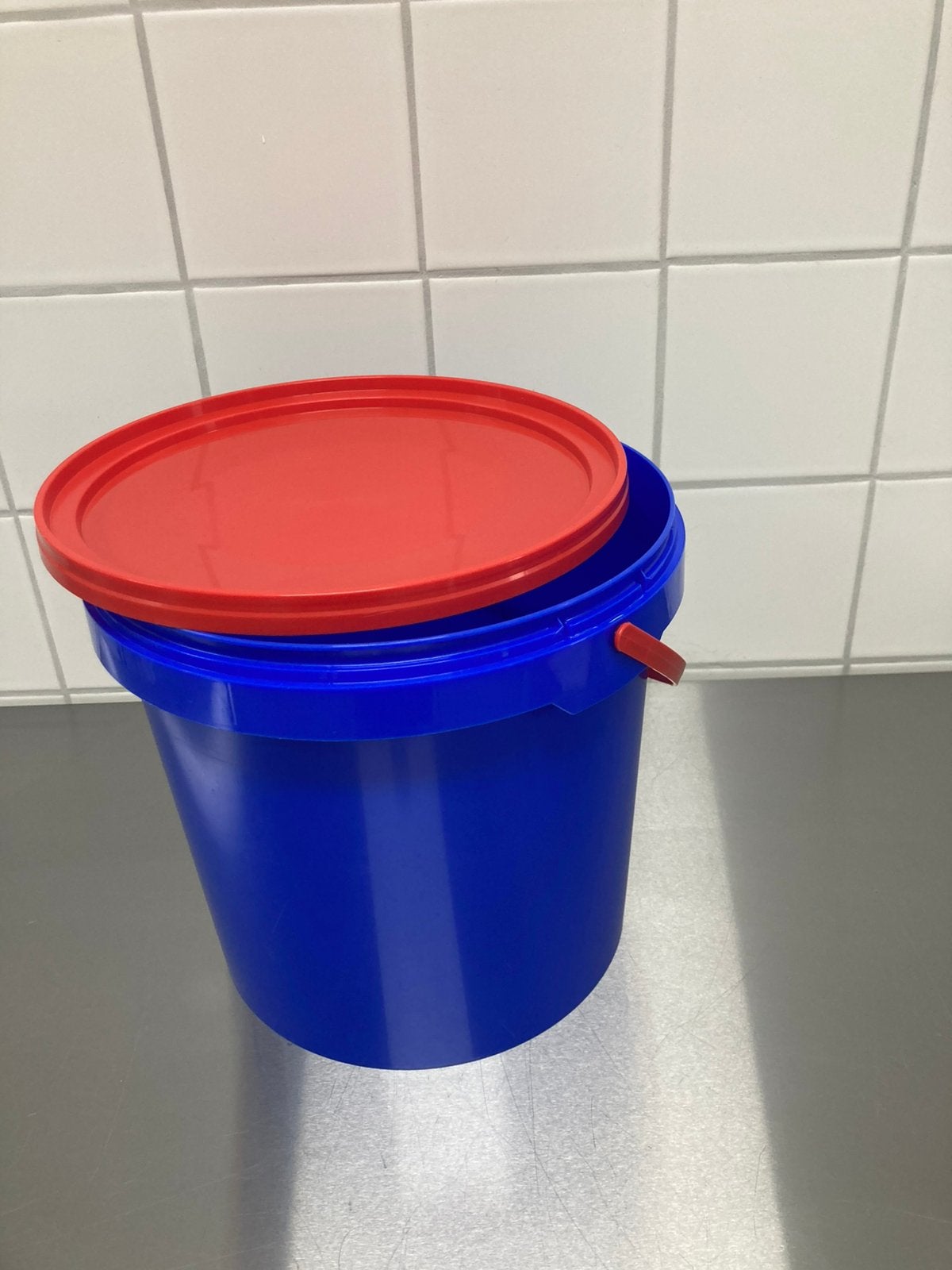 EMMERS 10 LITER ( 10 VOOR €15,- ), Ophalen, Zo goed als nieuw, Kunststof