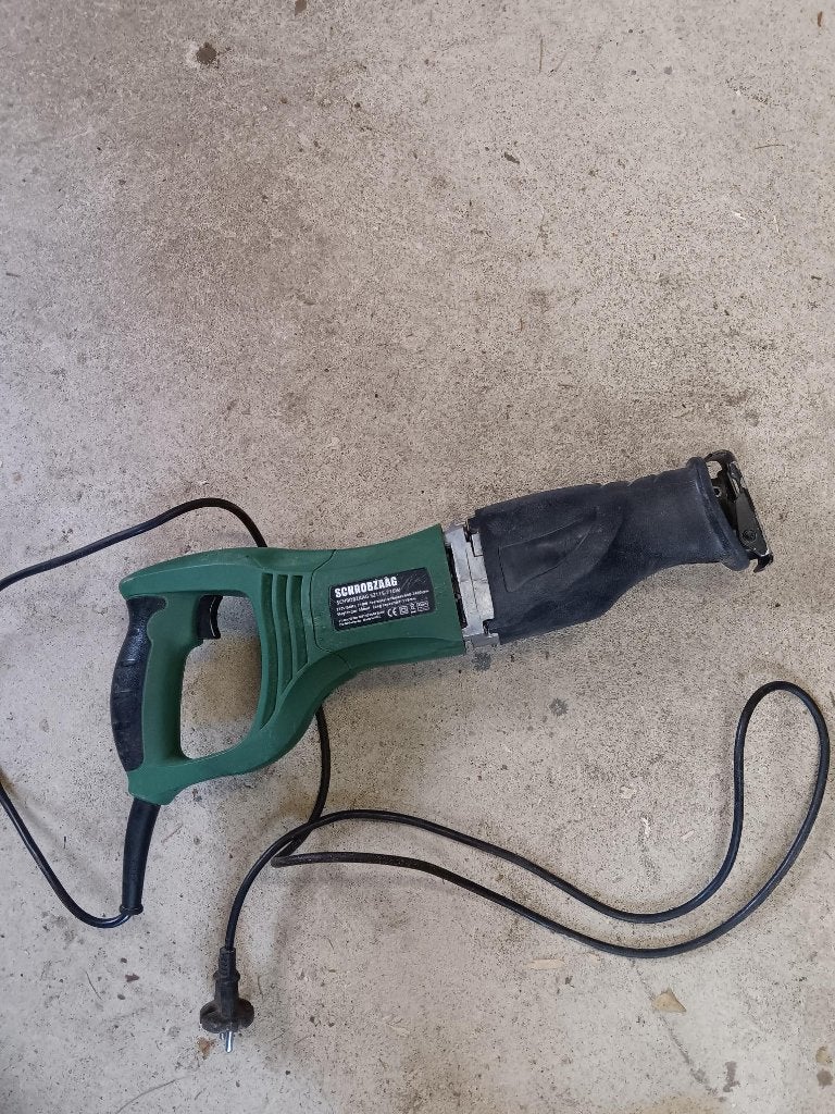 Reciprozaag, Ophalen, Gebruikt, 70 mm of meer, 600 tot 1200 watt