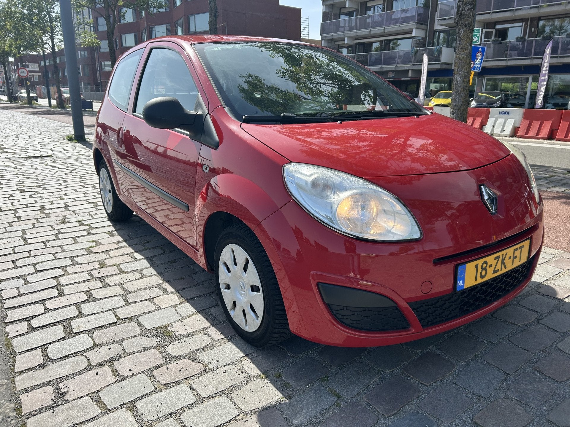 Renault Twingo 1.2 Authentique airco keurige auto 135xxx km, Auto's, Voorwielaandrijving, Dealer onderhouden, Twingo, Gebruikt