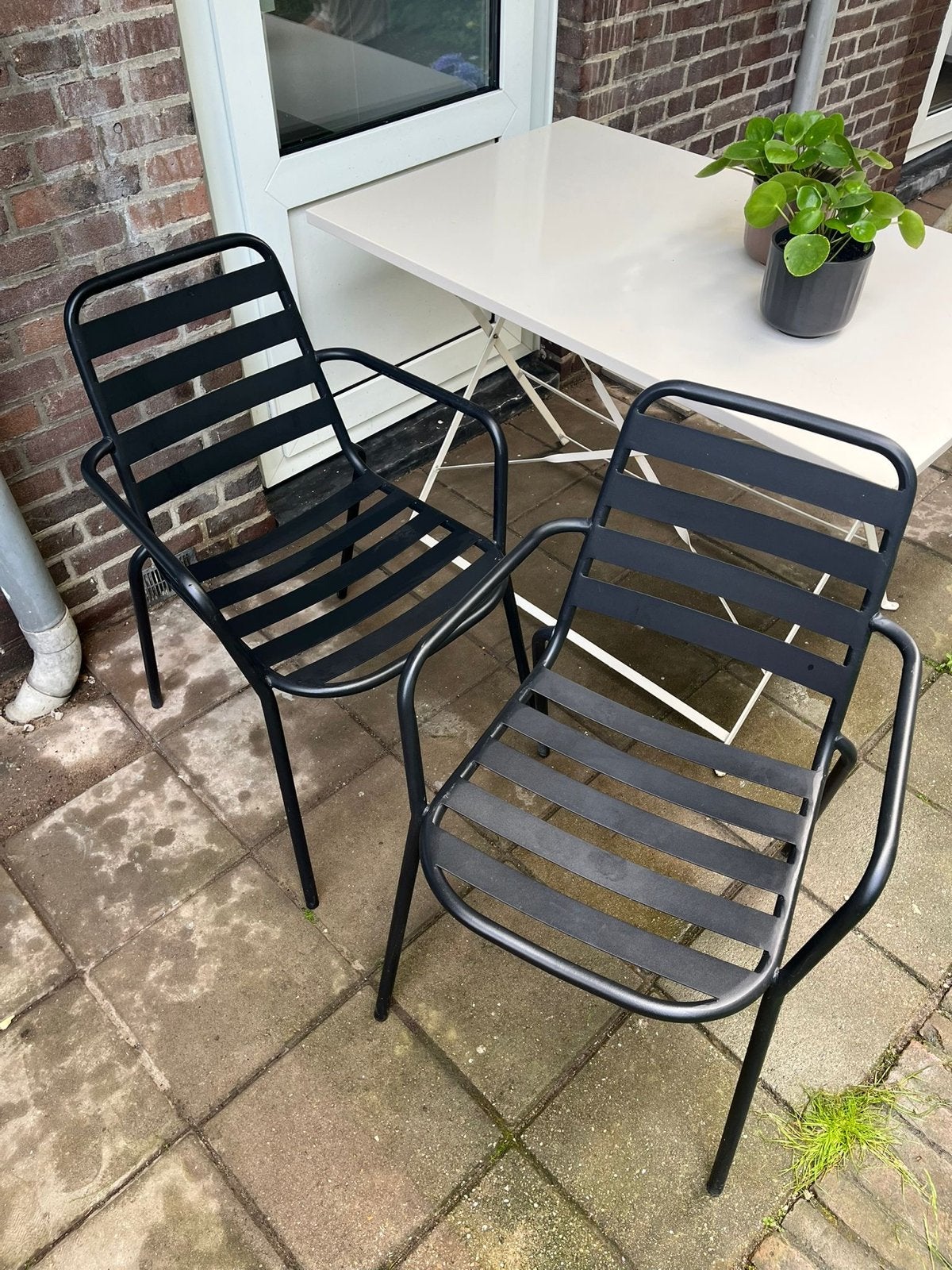 2 zwarte metalen tuinstoelen, Ophalen, Gebruikt, Metaal