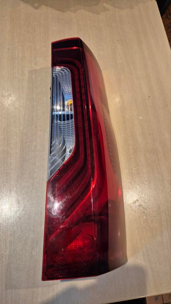 Mercedes-Benz Sprinter Achterlicht rechts - Gebruikt, Ophalen of Verzenden, Gebruikt, Mercedes-Benz