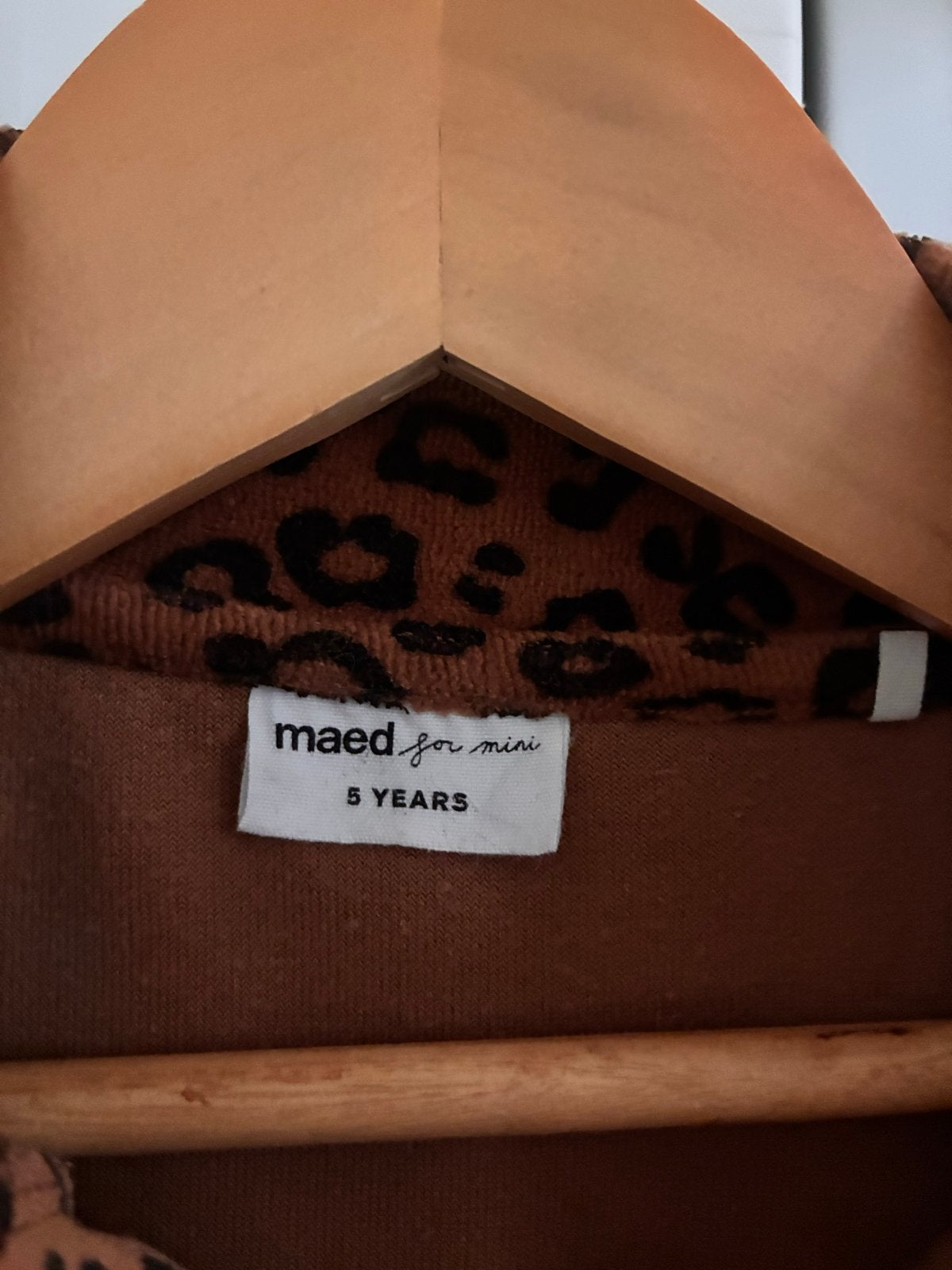 Maed for Mini trainingsjack luipaardprint maat 5 jaar, Ophalen of Verzenden, Zo goed als nieuw, Jongen of Meisje, Sport- of Zwemkleding