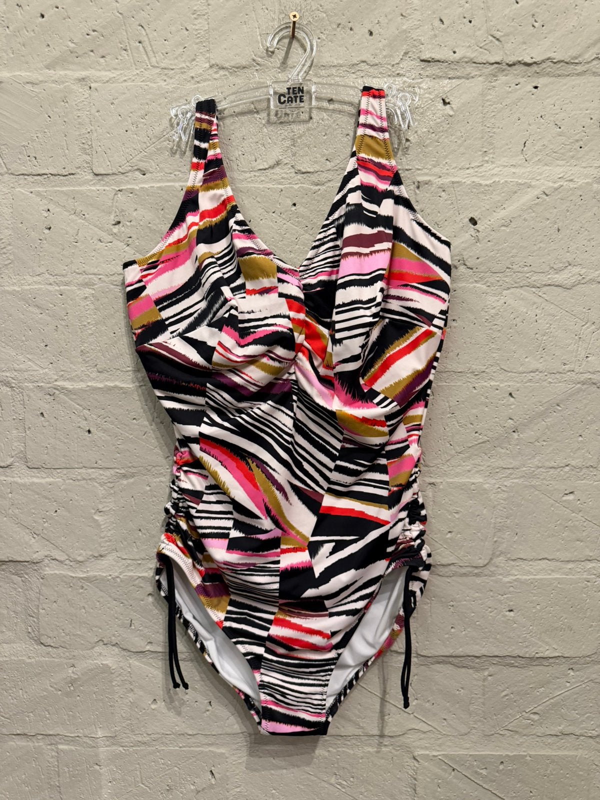 Fantasie badpak 44/46 90 E & 90 H & 90I / 90J NIEUW!! Nu €25, Ophalen of Verzenden, Nieuw, Zwart, Badpak