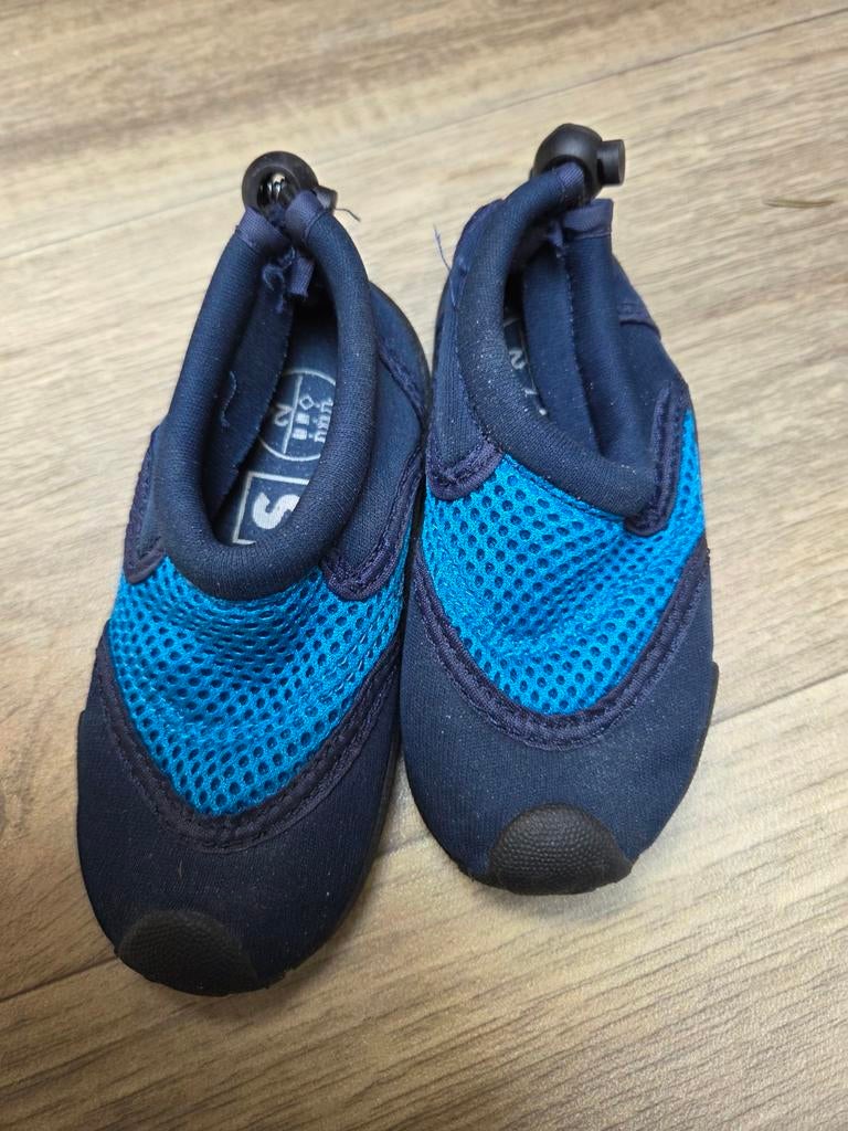 Waterschoenen maat 24, Kinderen en Baby's, Kinderkleding | Schoenen en Sokken, Gebruikt, Overige typen, Ophalen of Verzenden, Scapino