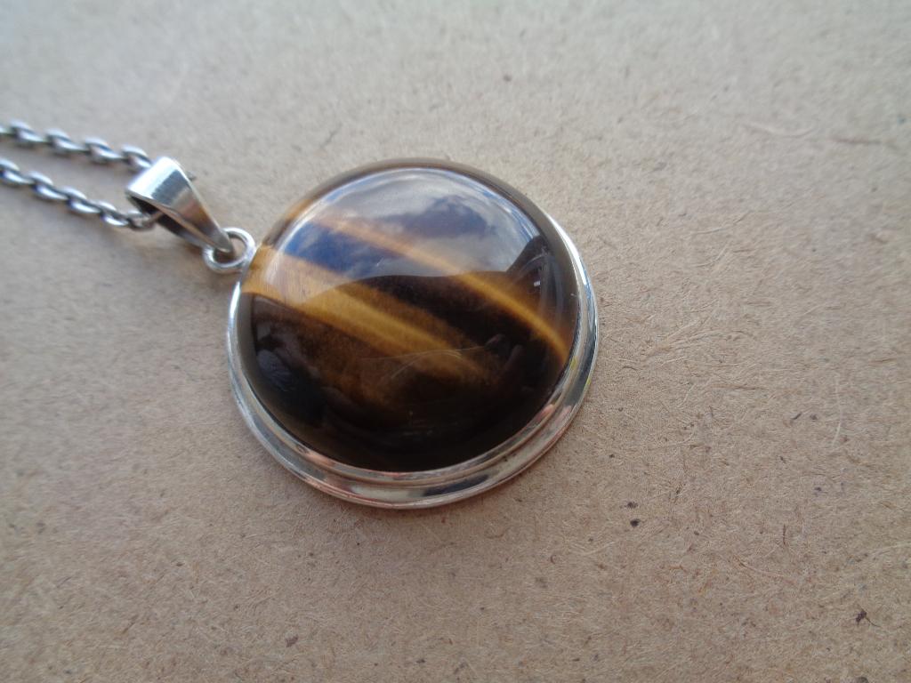 zilveren ketting met grote tijgeroog hanger [250], Sieraden, Tassen en Uiterlijk, Kettingen, Verzenden, Zo goed als nieuw, Met edelsteen