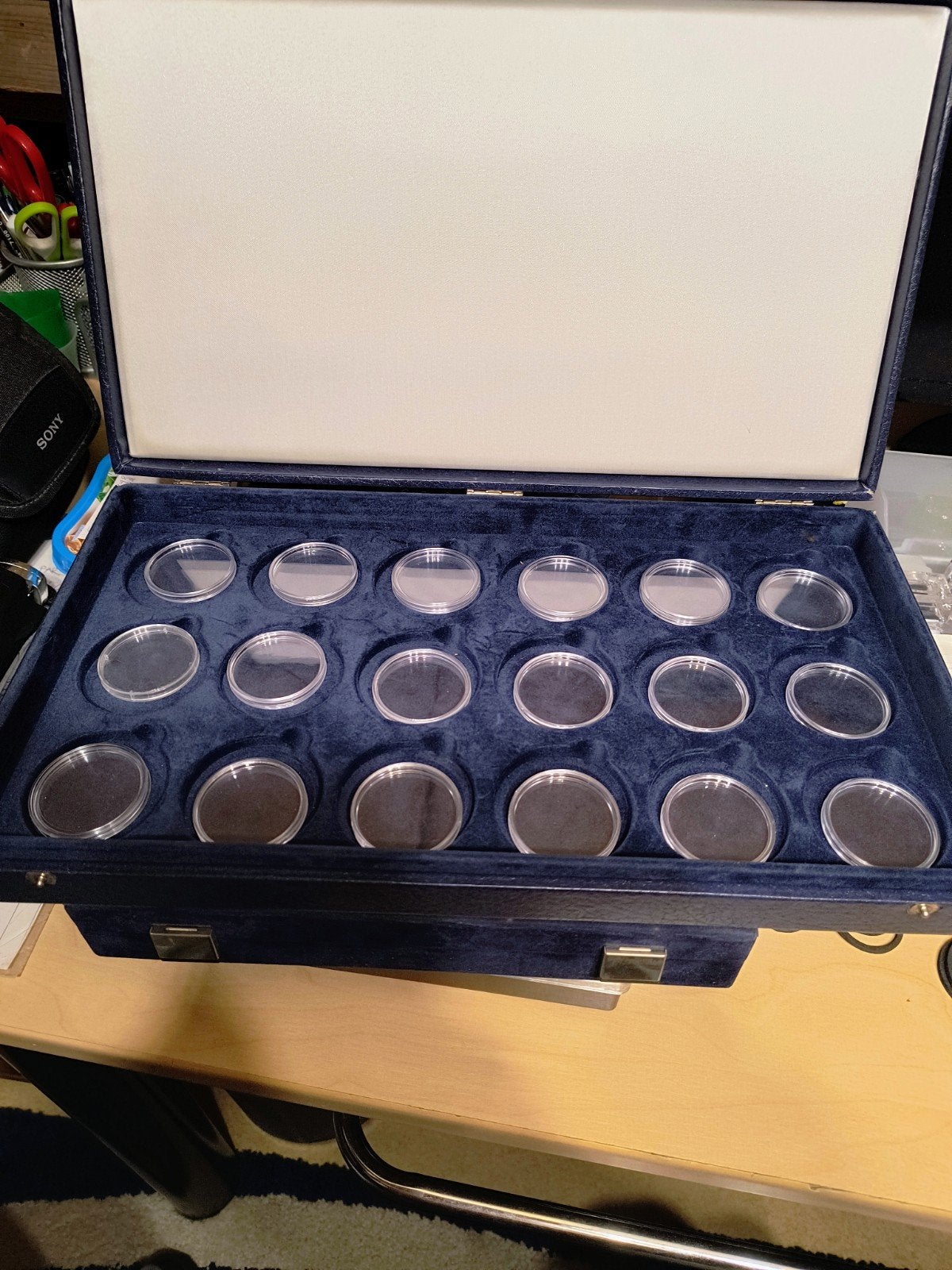 Muntcassettes voor 138 munten., Ophalen of Verzenden, Verzamelmap