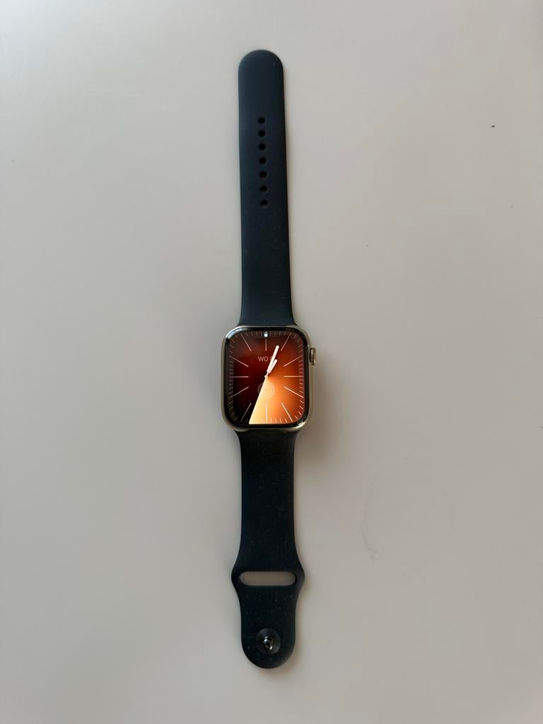 Apple Watch Series 8 45mm - Zo goed als nieuw, Ophalen, Afstand, Zwart, IOS