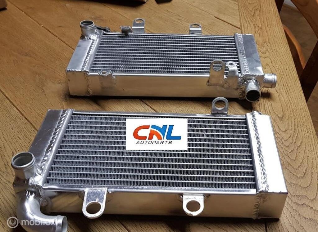 Radiateur Honda Super Hawk VTR1000F V-Twin 1997-2005 98 99, Nieuw, Ophalen of Verzenden