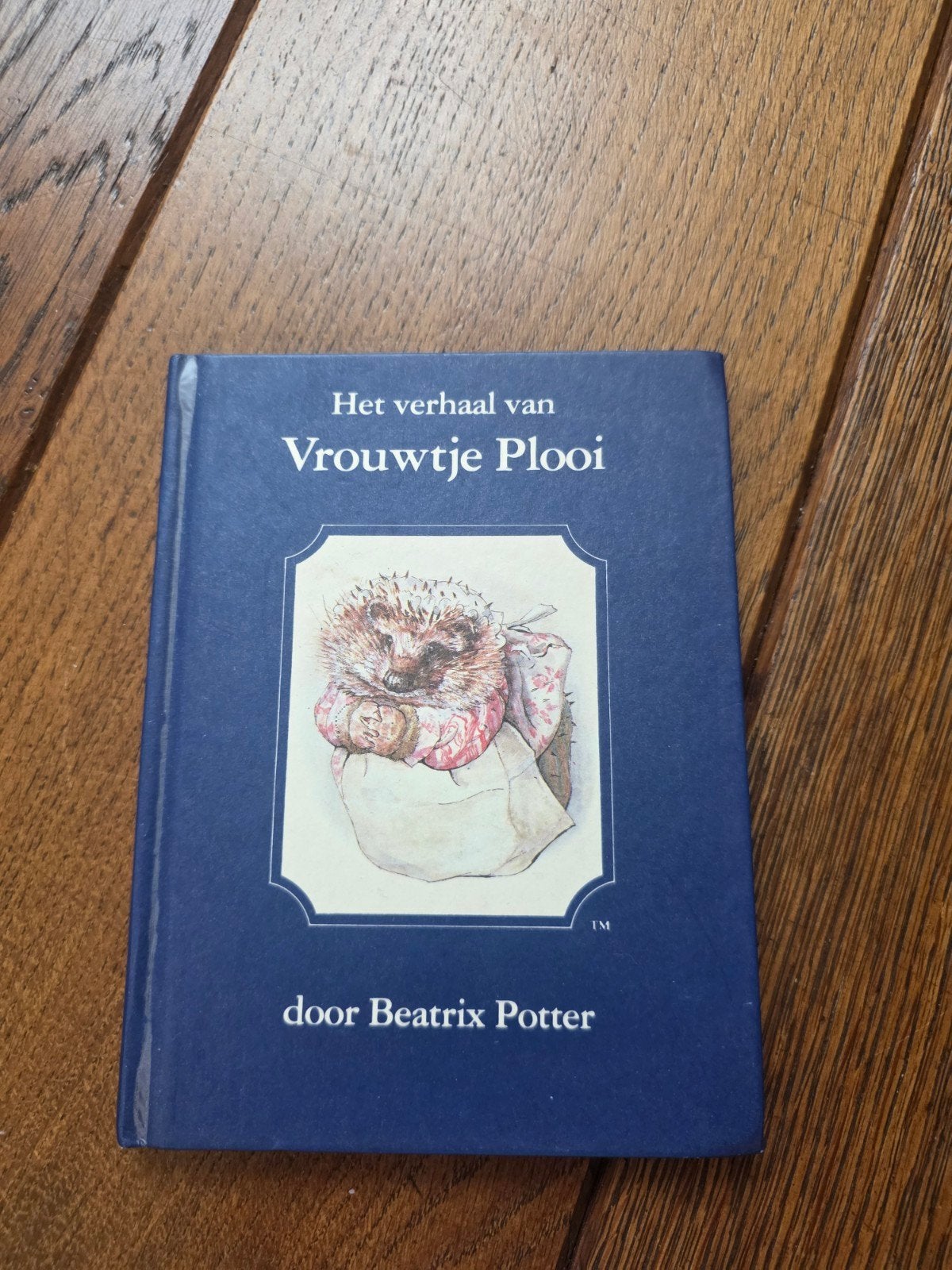 Het verhaal van Vrouwtje Plooi - Beatrix Potter, Boeken, Ophalen of Verzenden, Gelezen, Beatrix Potter, Sprookjes