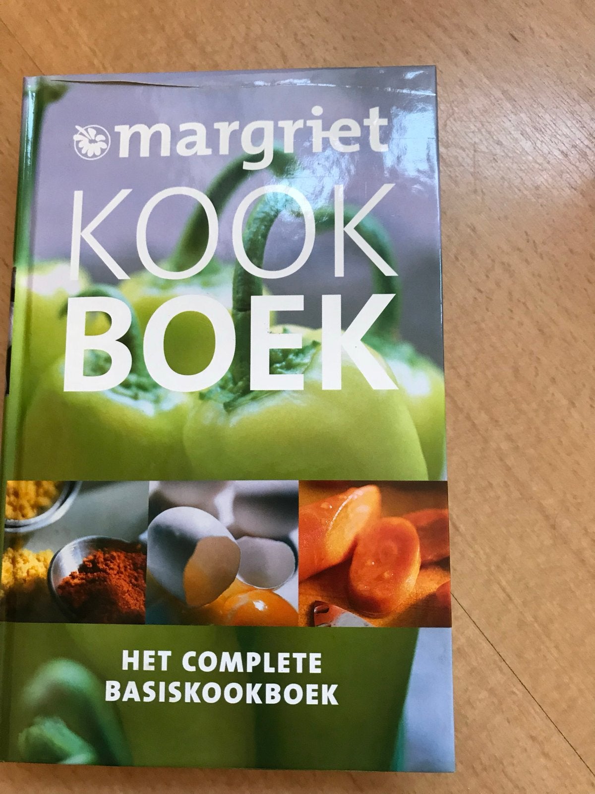 Margriet Kookboek: Het Complete Basiskookboek, Voorgerechten en Soepen, Ophalen of Verzenden, Zo goed als nieuw, Gezond koken