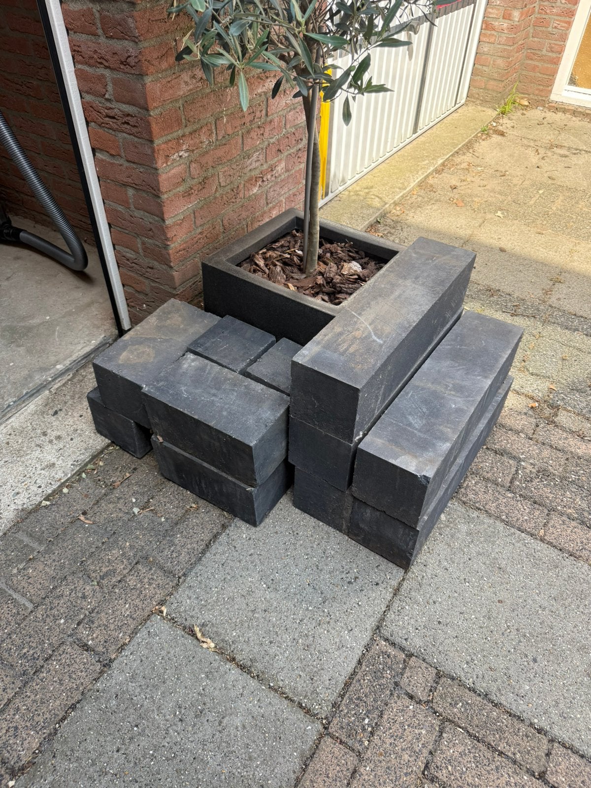 Stapelblokken Antraciet, Tuin en Terras, Bielzen en Borders, Ophalen, Zo goed als nieuw, Minder dan 100 cm, Minder dan 25 cm