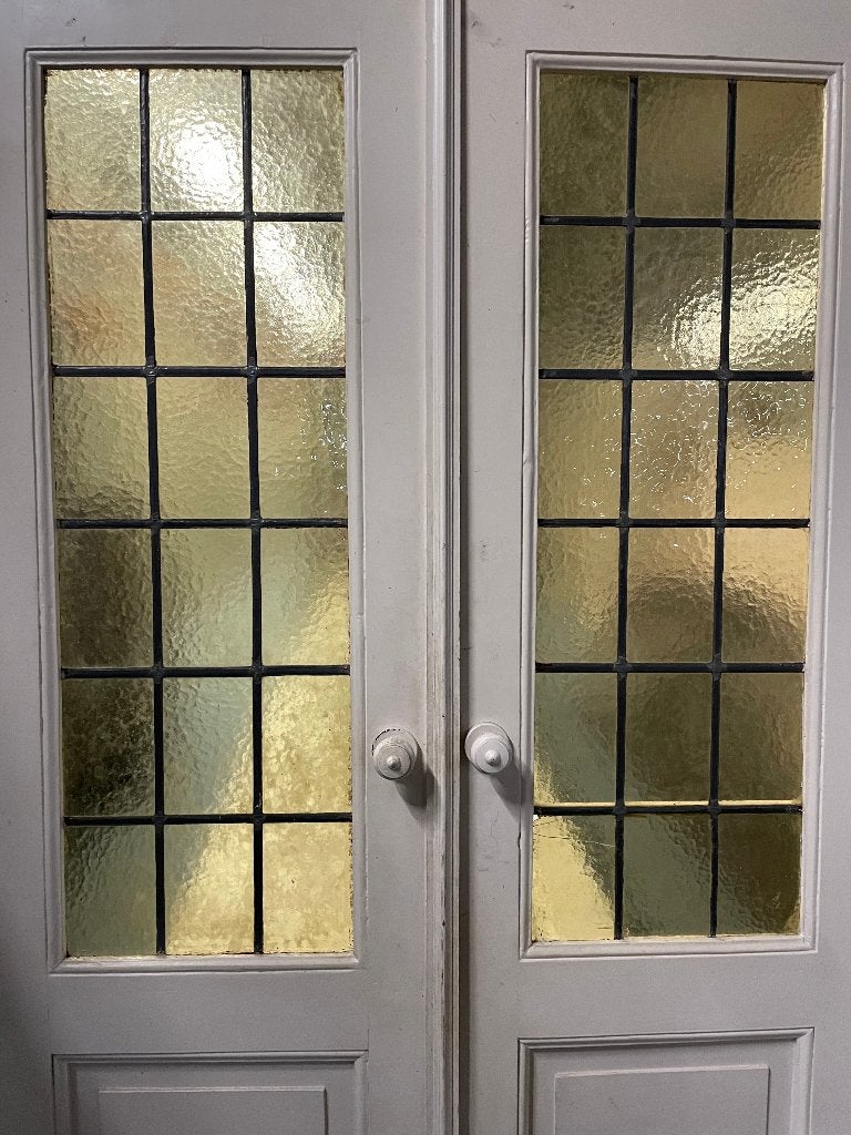 Set openslaande deuren met glas in lood 189x108cm.