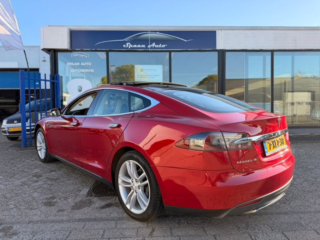 TESLA  MODEL S 85+ 421CH