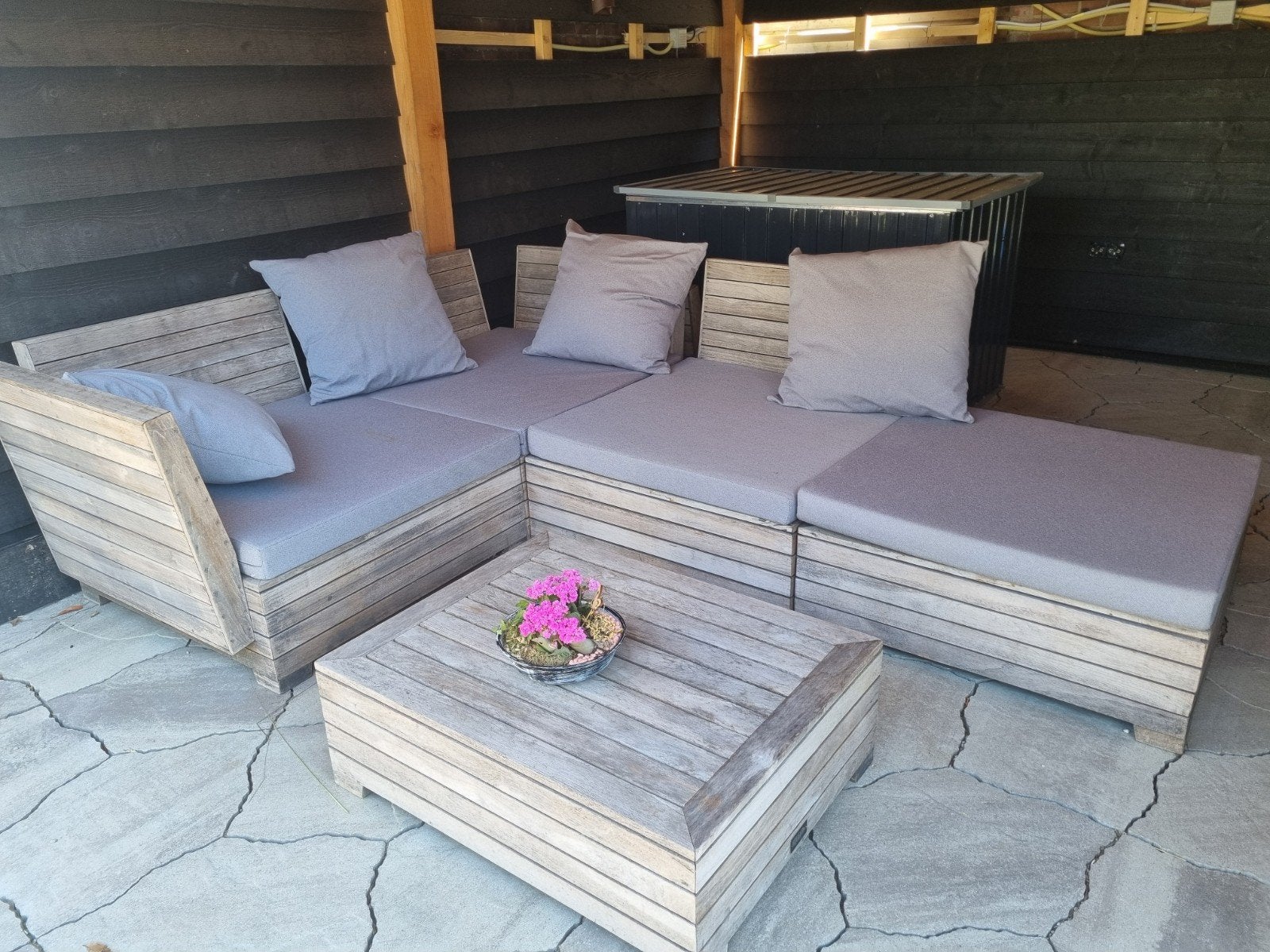 Loungeset Rough, Ophalen, 4 zitplaatsen, Bank, Zo goed als nieuw