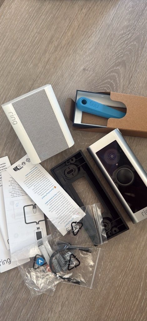 Ring doorbell pro 2, Ophalen, Gebruikt, Buitencamera