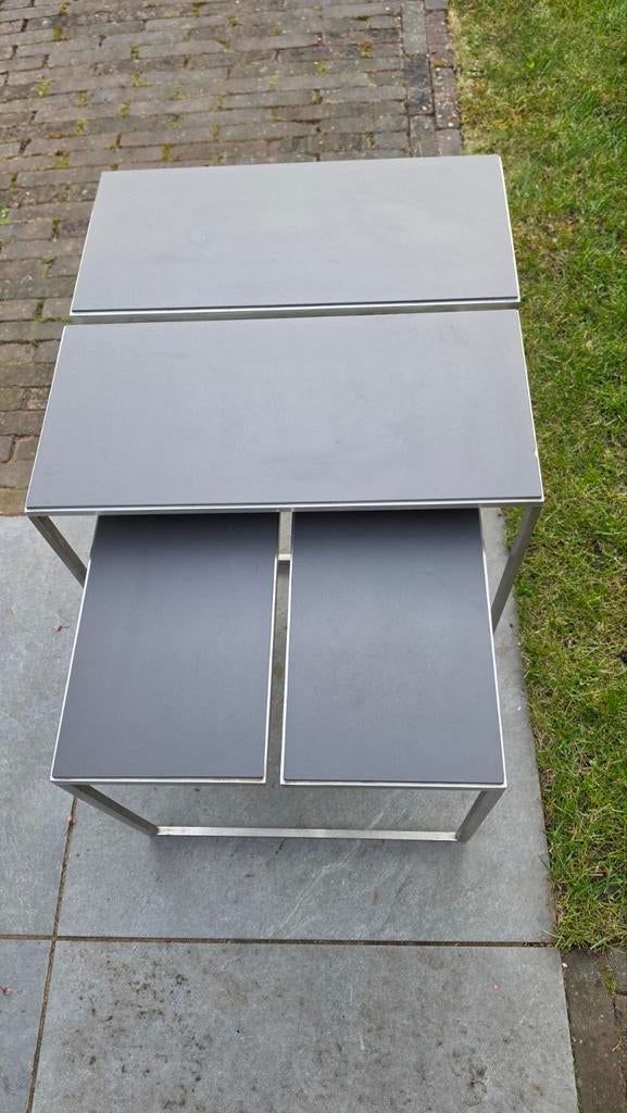 Set van 2 design bijzettafels RVS met keramisch blad, Ophalen, Minder dan 45 cm, Minder dan 55 cm, Gebruikt