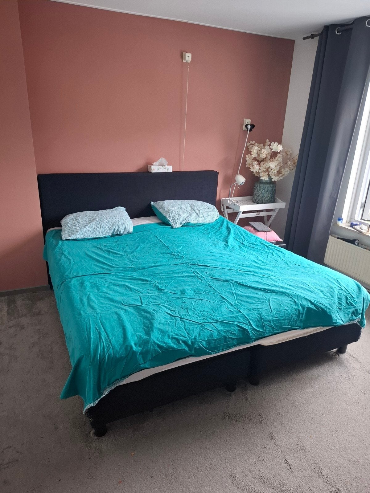 Gratis zwarte boxspring 180x200m, Ophalen, Gebruikt, Zwart, Tweepersoons