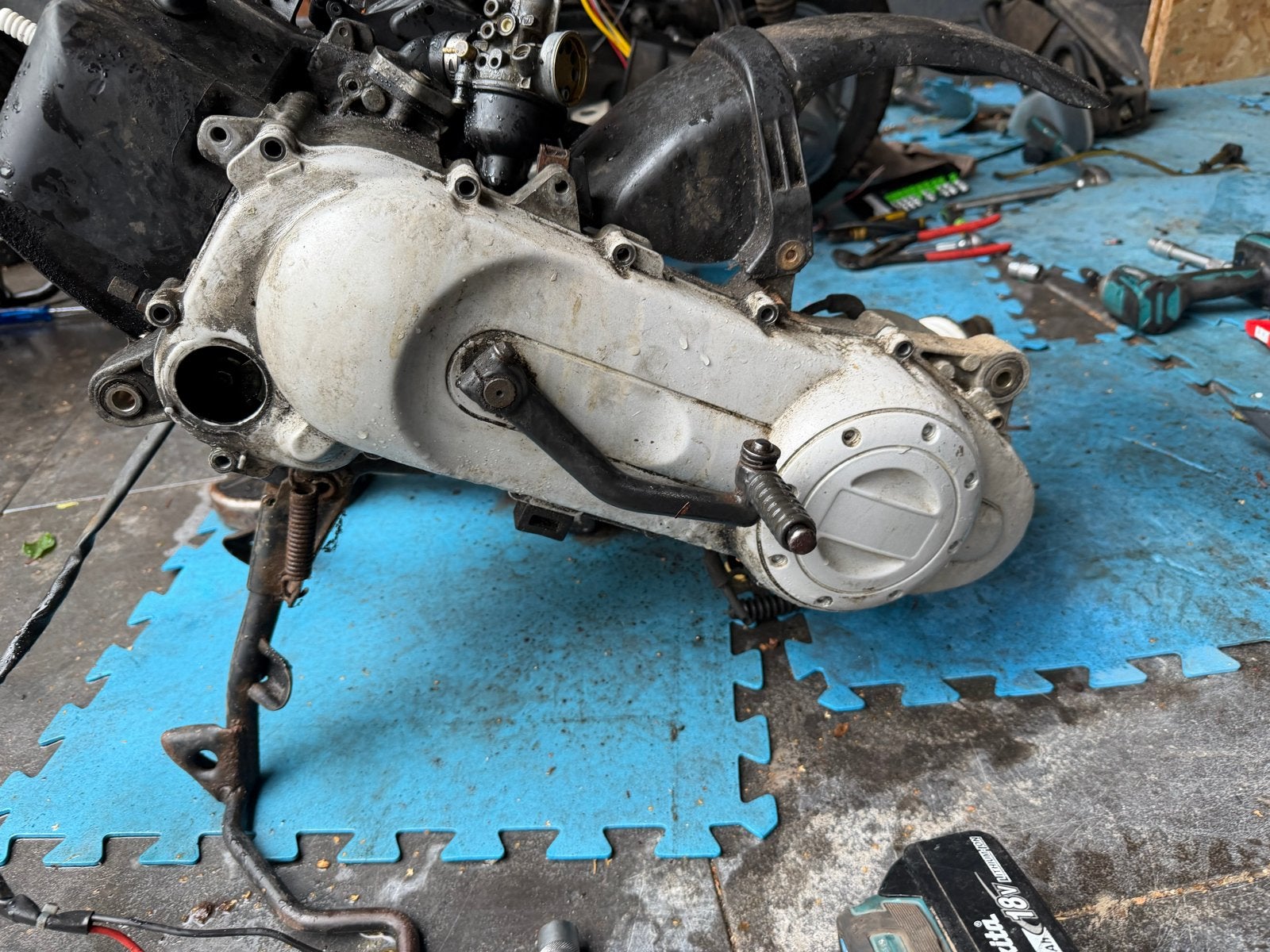 Piaggio Fly 2-takt motorblok, Fietsen en Brommers, Ophalen, Gebruikt, Blok, Piaggio