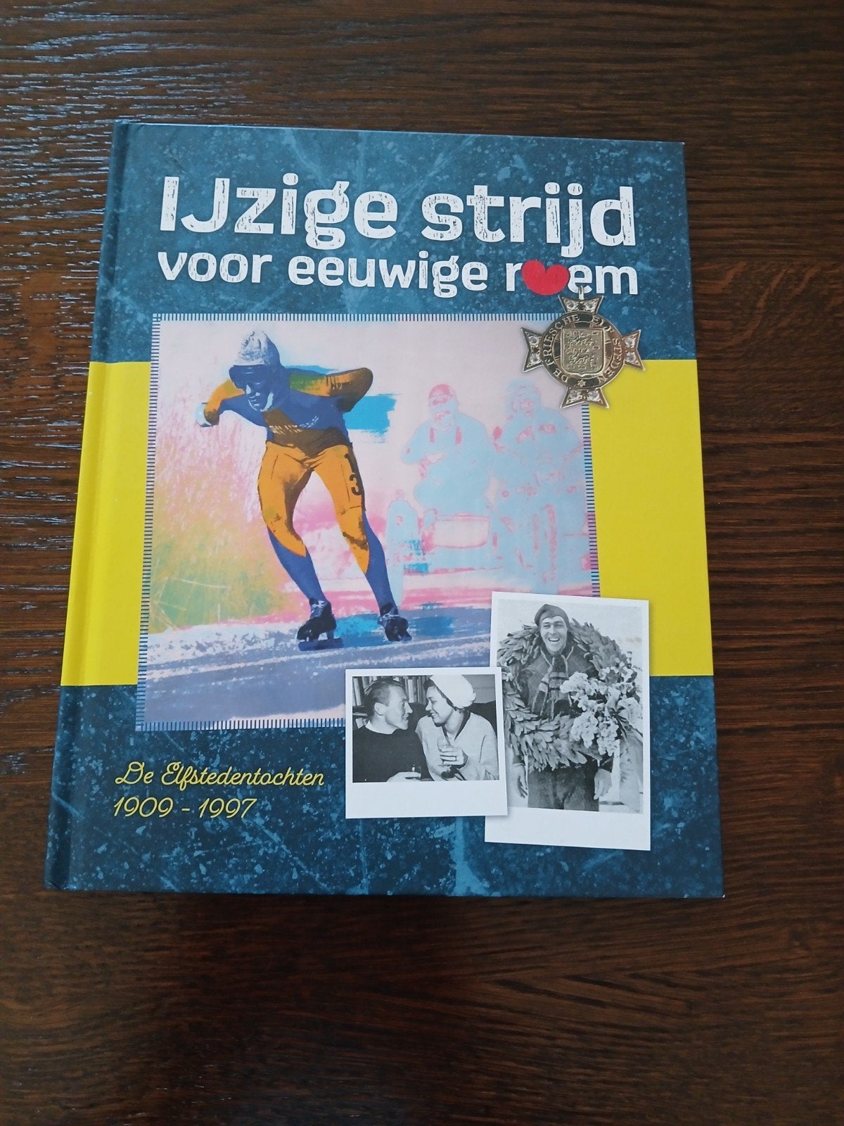 ijzige strijd., Boeken, Geschiedenis | Stad en Regio, Ophalen of Verzenden