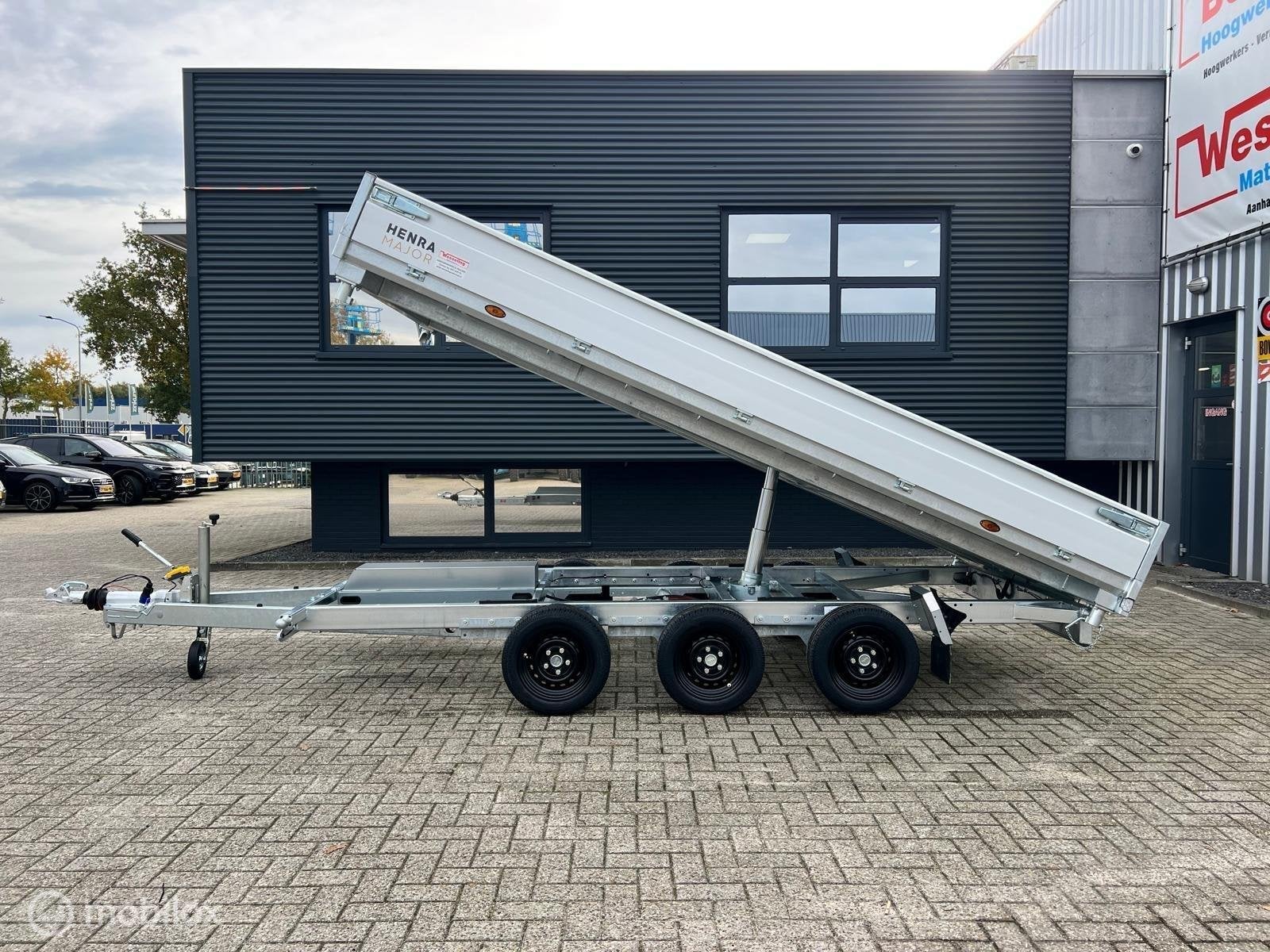 VOORRAAD ACTIE HENRA KP 401x202cm 3.500kg driezijdige kipper, Nieuw