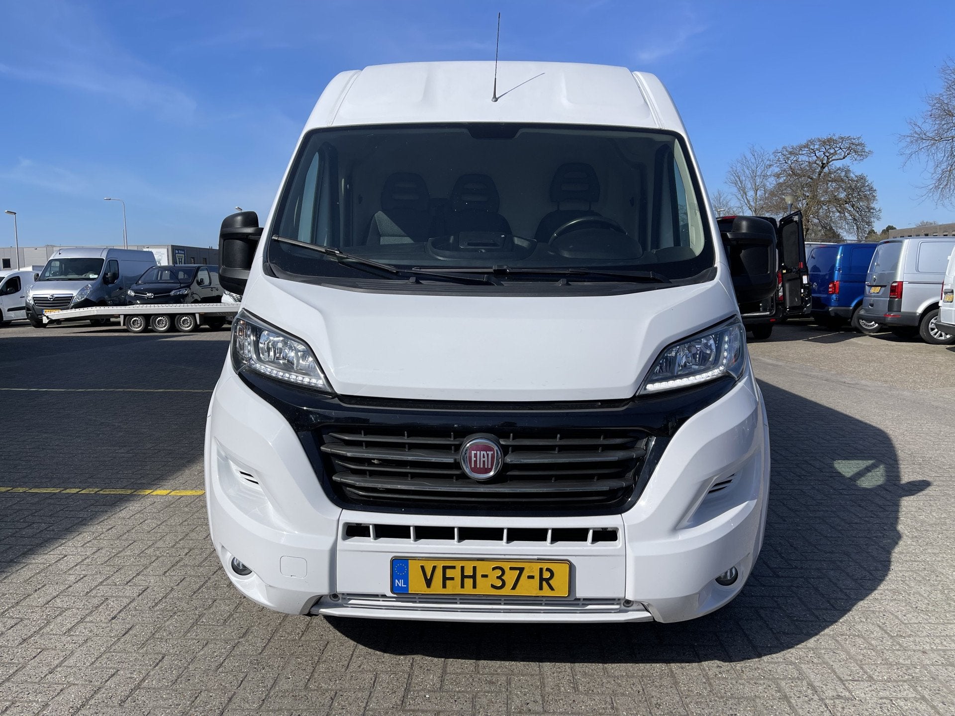 Fiat Ducato 33 2.3 MultiJet 120pk L3H2 / vaste prijs rijklaa, Auto's, Voorwielaandrijving, Stof, Gebruikt, Met garantie (alle)