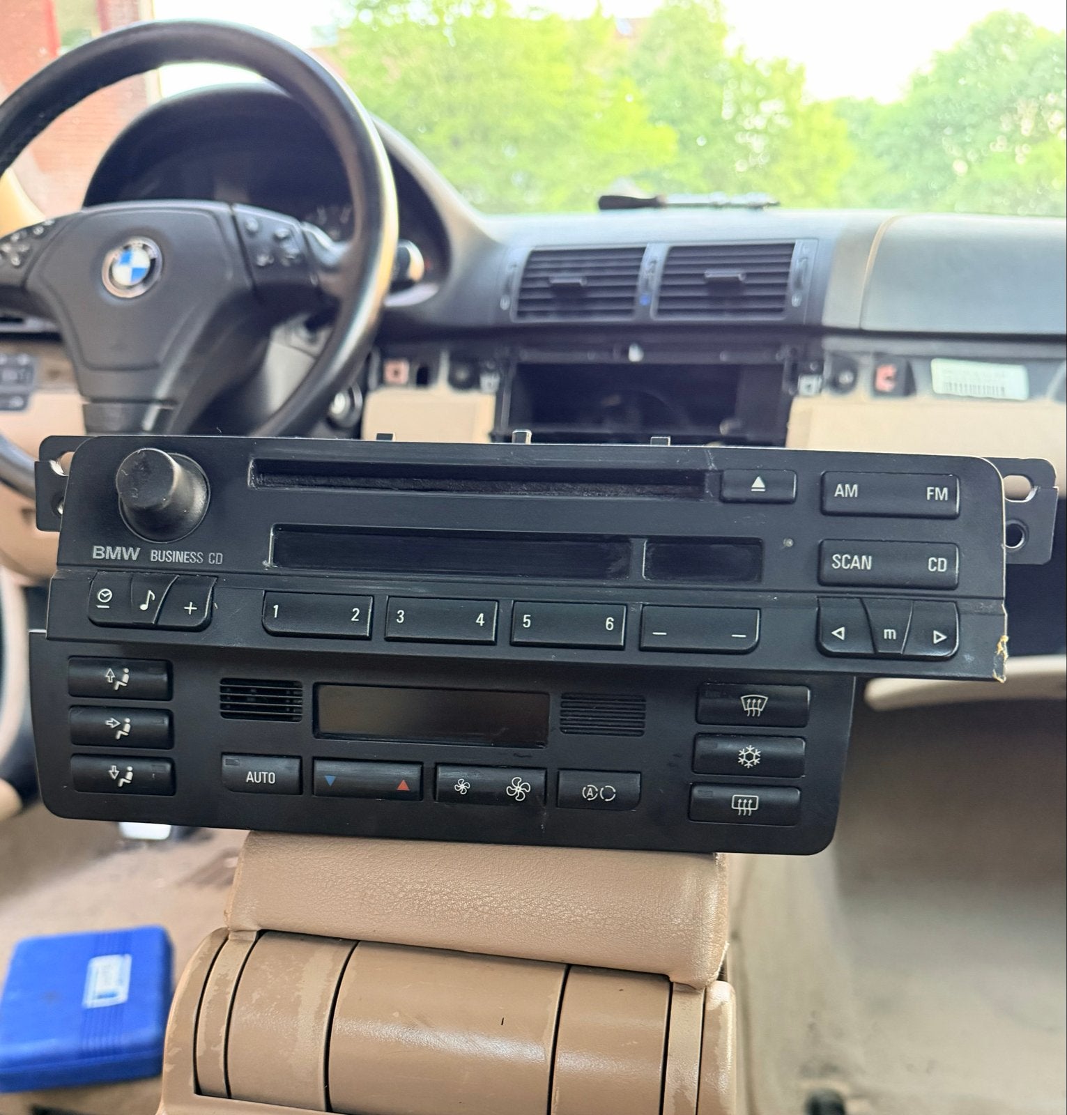 E46 coupe BMW Business CD Radio met Climate Control Paneel, Ophalen, Gebruikt