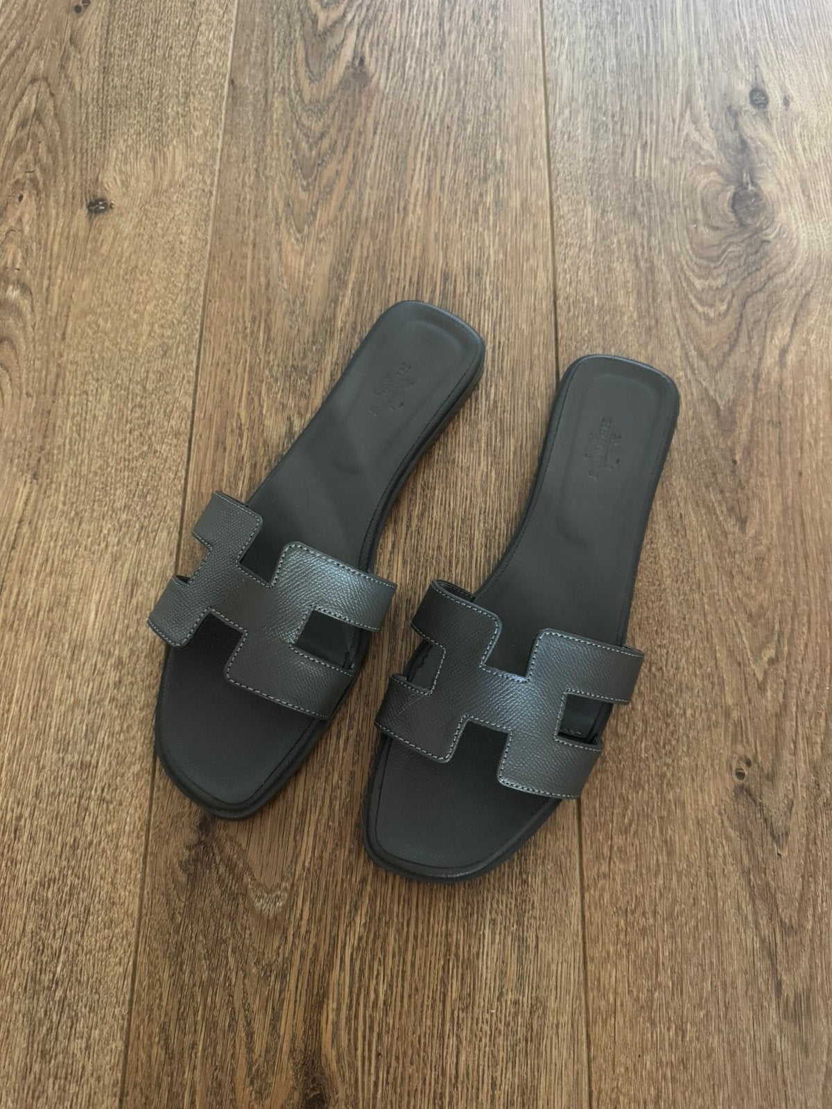Khaki Sandalen Maat 42, Zo goed als nieuw, Groen, Sandalen of Muiltjes, Ophalen of Verzenden