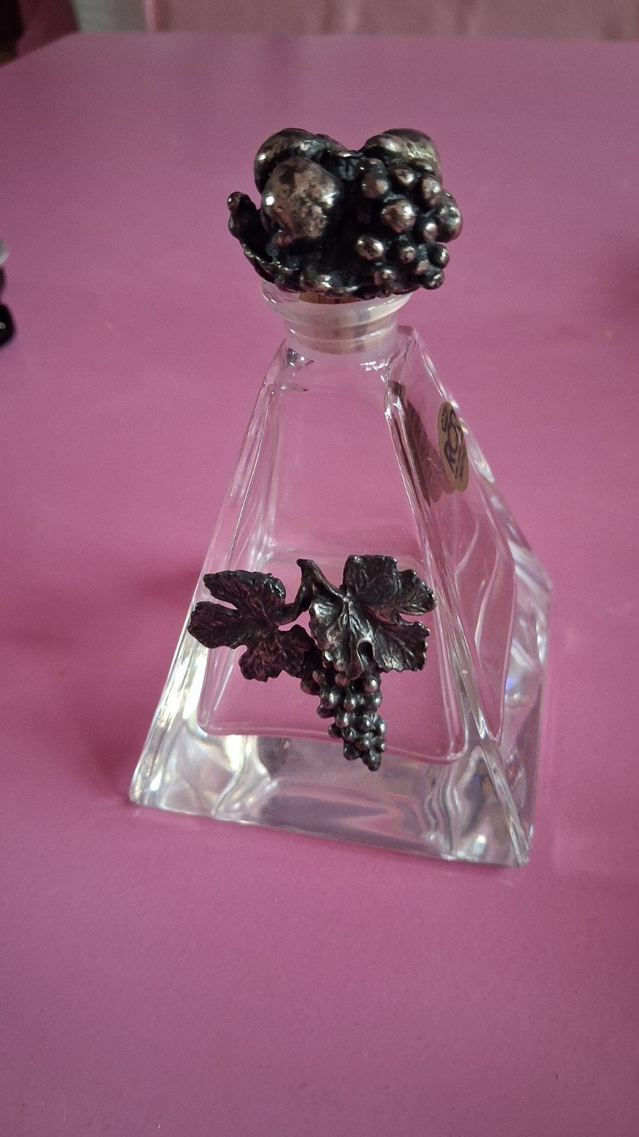 RCR Royal Crystal Rock Parfumflesje met Druivenmotief, Ophalen of Verzenden