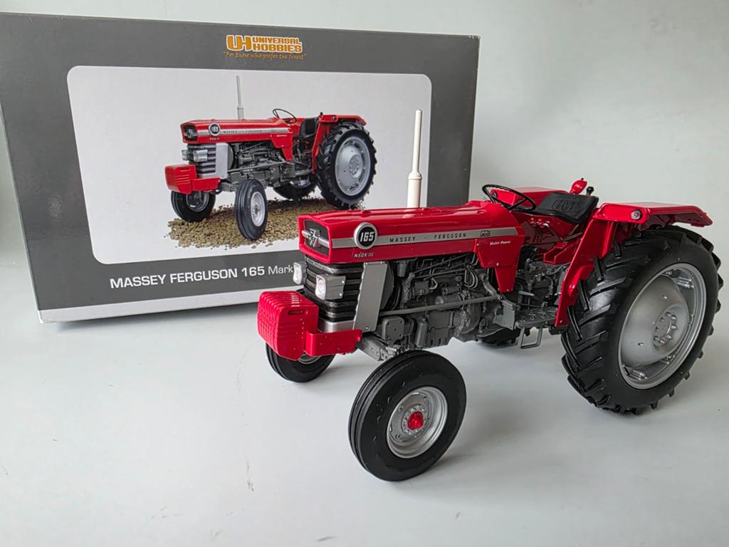 MASSEY-FERGUSON 165 MARK III UH 1:16, Ophalen of Verzenden, Nieuw, Tractor of Landbouw, Universal Hobbies