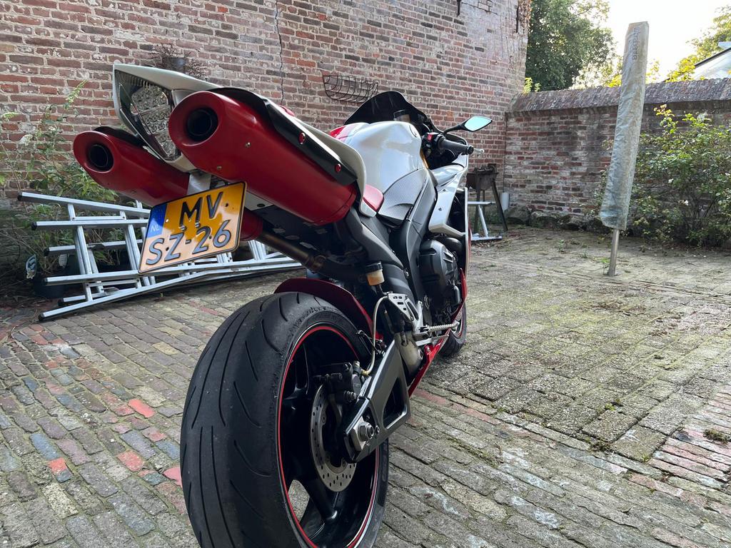 Yamaha R1 2007, 4 cilinders, Motorrijbewijs A, Super Sport, Particulier