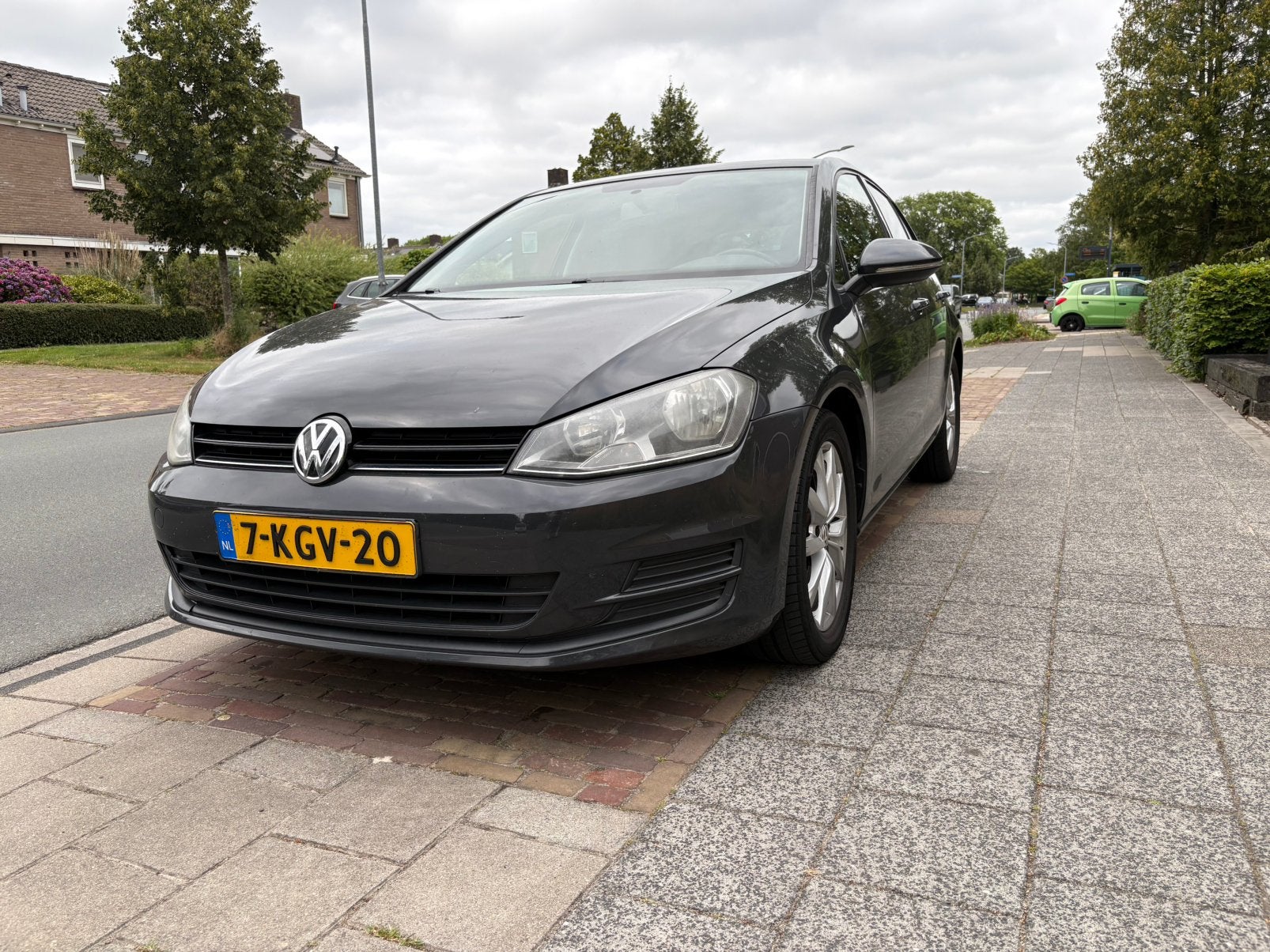 Volkswagen Golf 1.2 TSI 77KW 5D 2013 Nardo Grijs, Auto's, Voorwielaandrijving, 4 cilinders, 610 kg, 49 €/maand