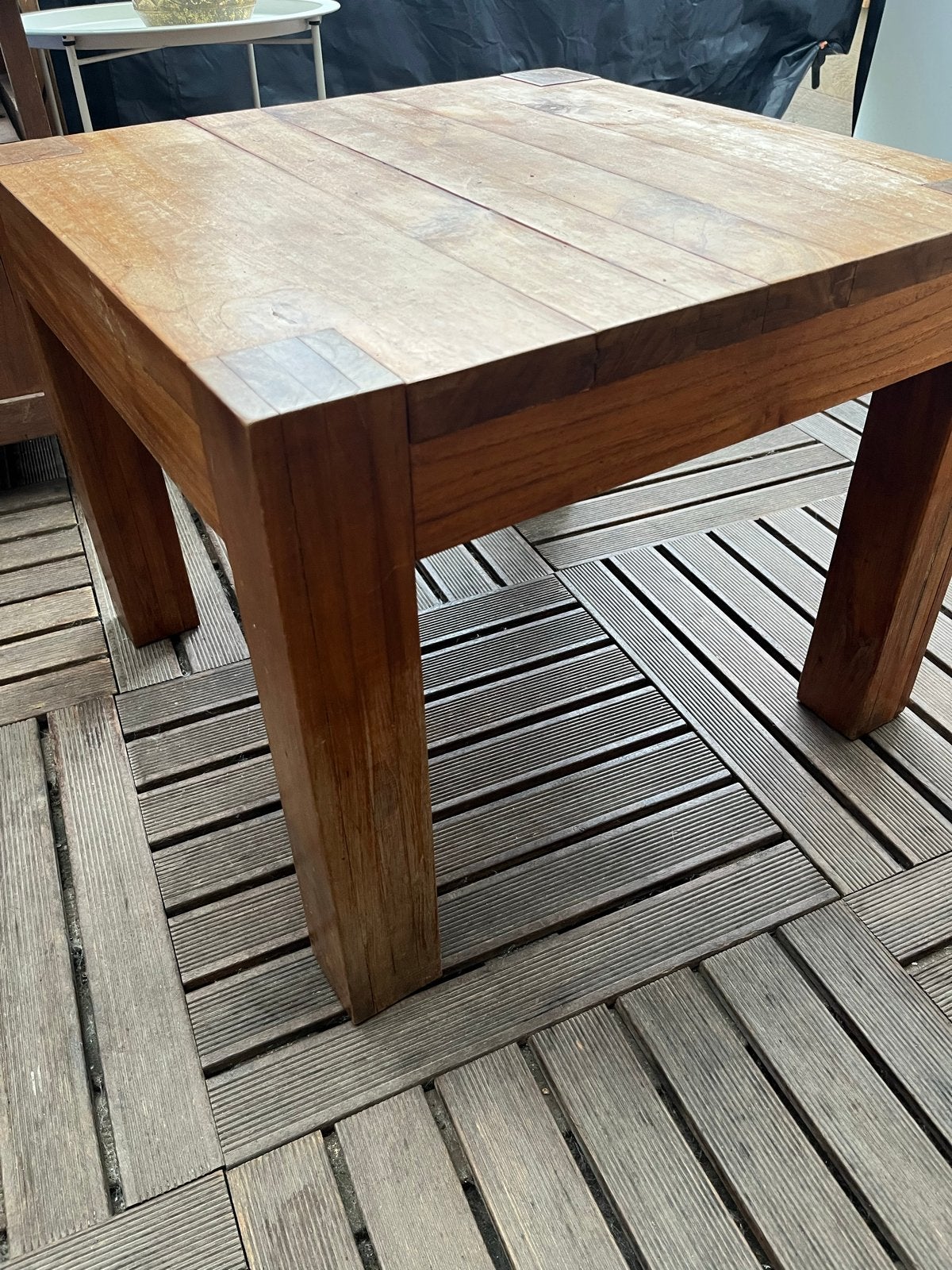 Robuuste vierkante salontafel van teakhout, Ophalen, Gebruikt, 50 tot 100 cm, 50 tot 100 cm