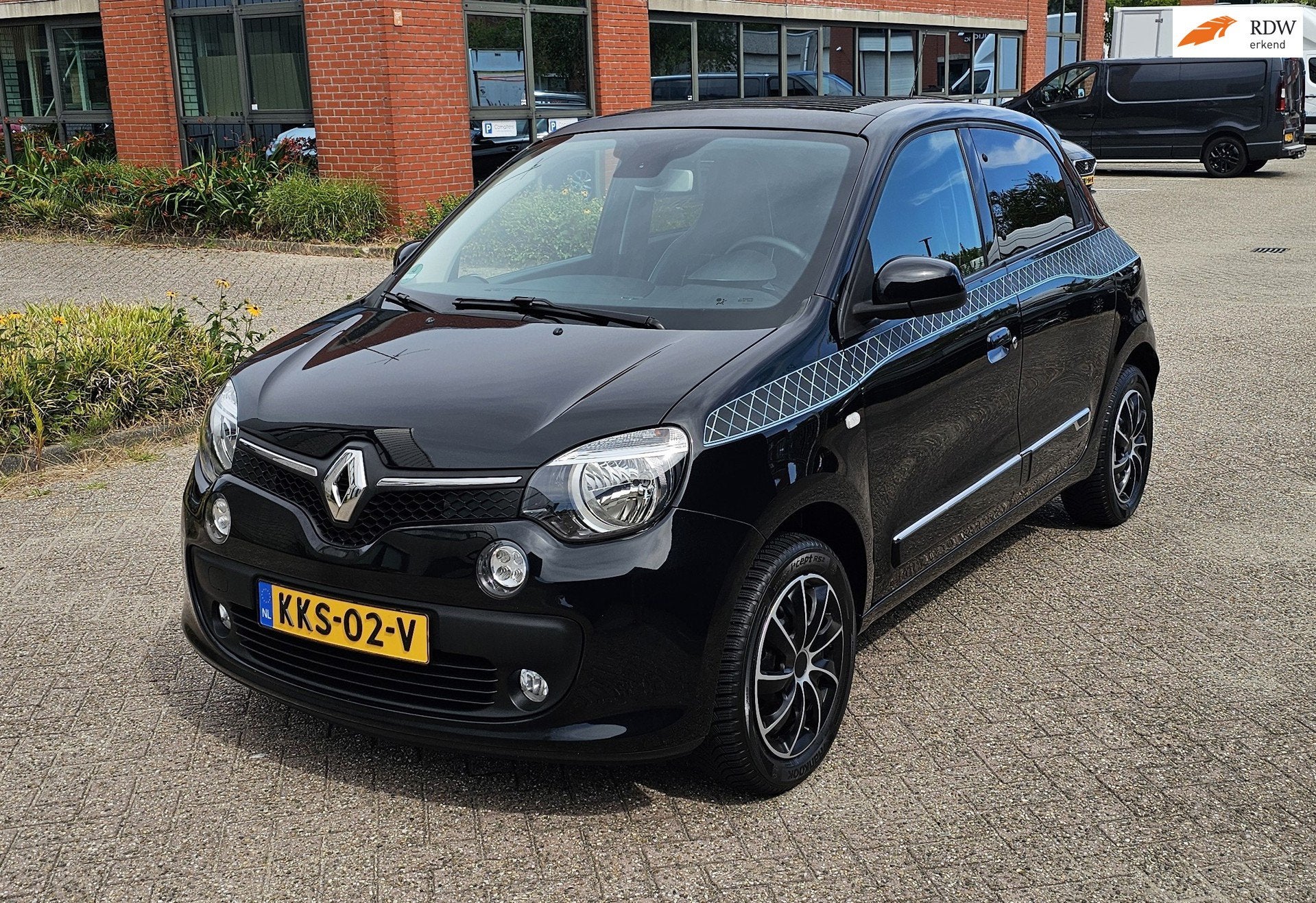 Renault Twingo 1.0 SCe La Parisienne|59.737km|Cabrio, Auto's, 898 cc, Gebruikt, 918 kg, 4 stoelen