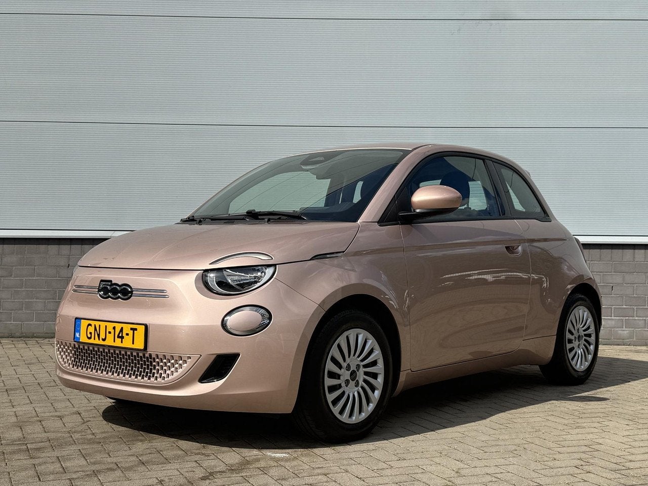 Fiat 500 Urban 42 kWh | 1e Eigenaar | Camera | Cruise Contro, Automaat, Gebruikt, 118 pk, 4 stoelen