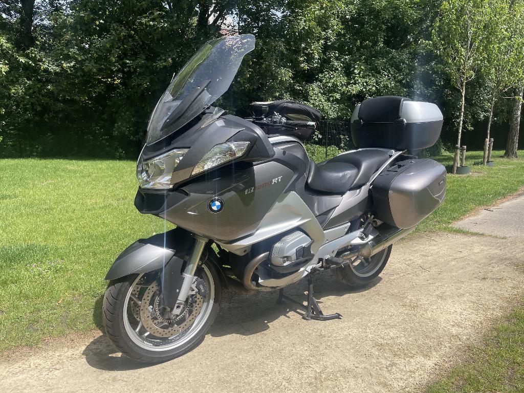 BMW R1200RT 2012 uitmuntende staat, 94.000 km ESA CC RDC ASC, 2 cilinders, Handvatverwarming, Motorrijbewijs A, Gebruikt