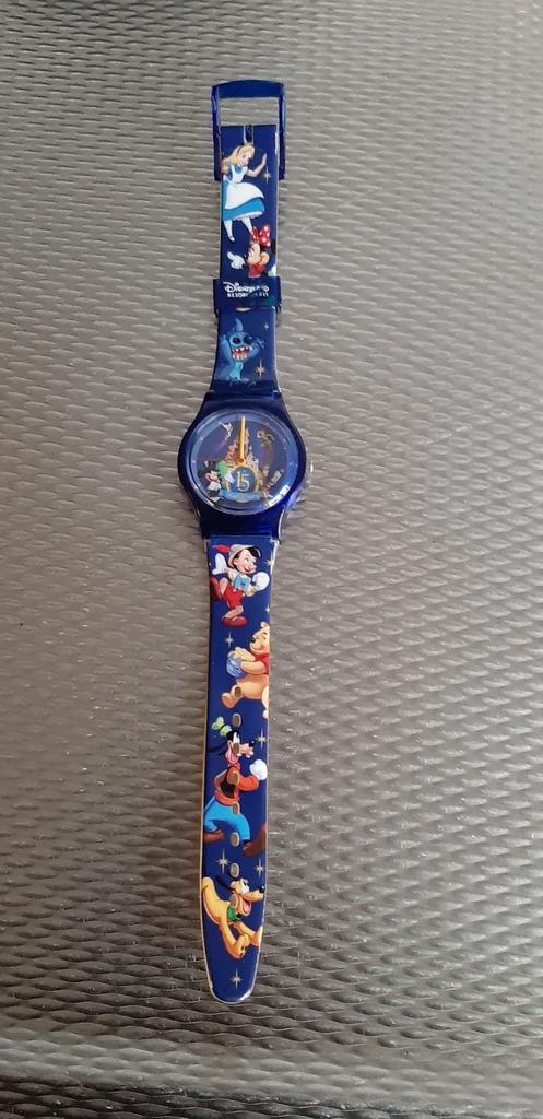 Disney Swatch Horloge - 15 Jaar Disneyland Parijs, Sieraden, Tassen en Uiterlijk, Ophalen of Verzenden, Jongen of Meisje