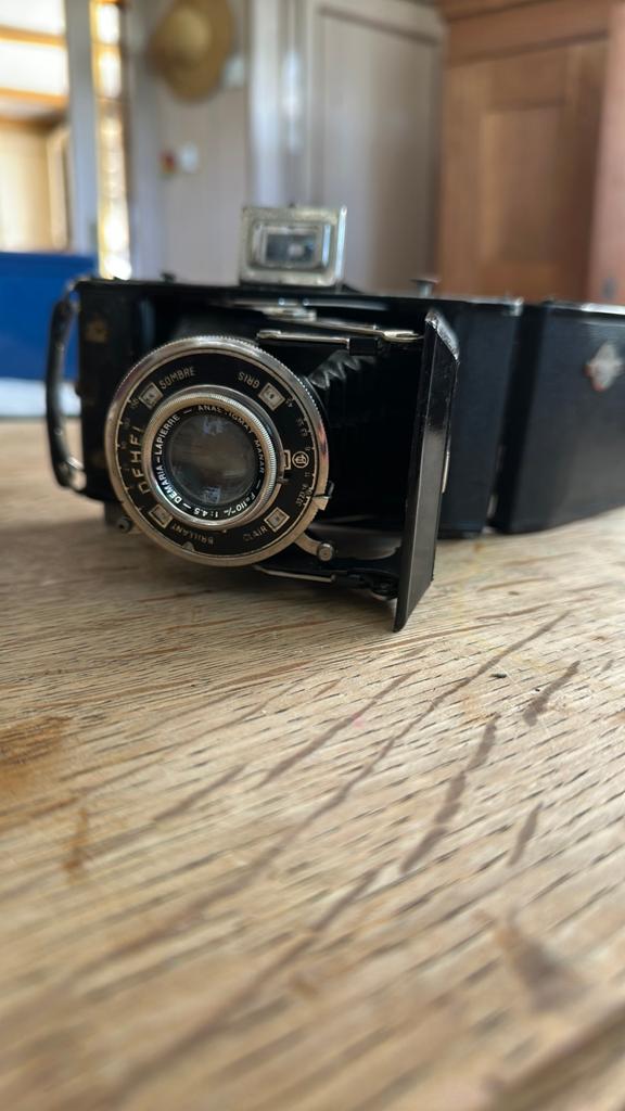 Vintage Kodak opvouwbare camera met lederen tas, Ophalen, Gebruikt, Compact, Kodak