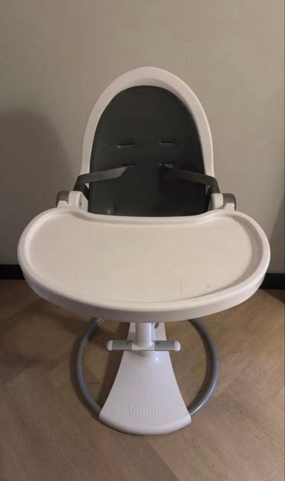Bloom Fresco Chrome kinderstoel wit/grijs (compleet), Ophalen, Gebruikt, Overige typen, Afneembaar eetblad